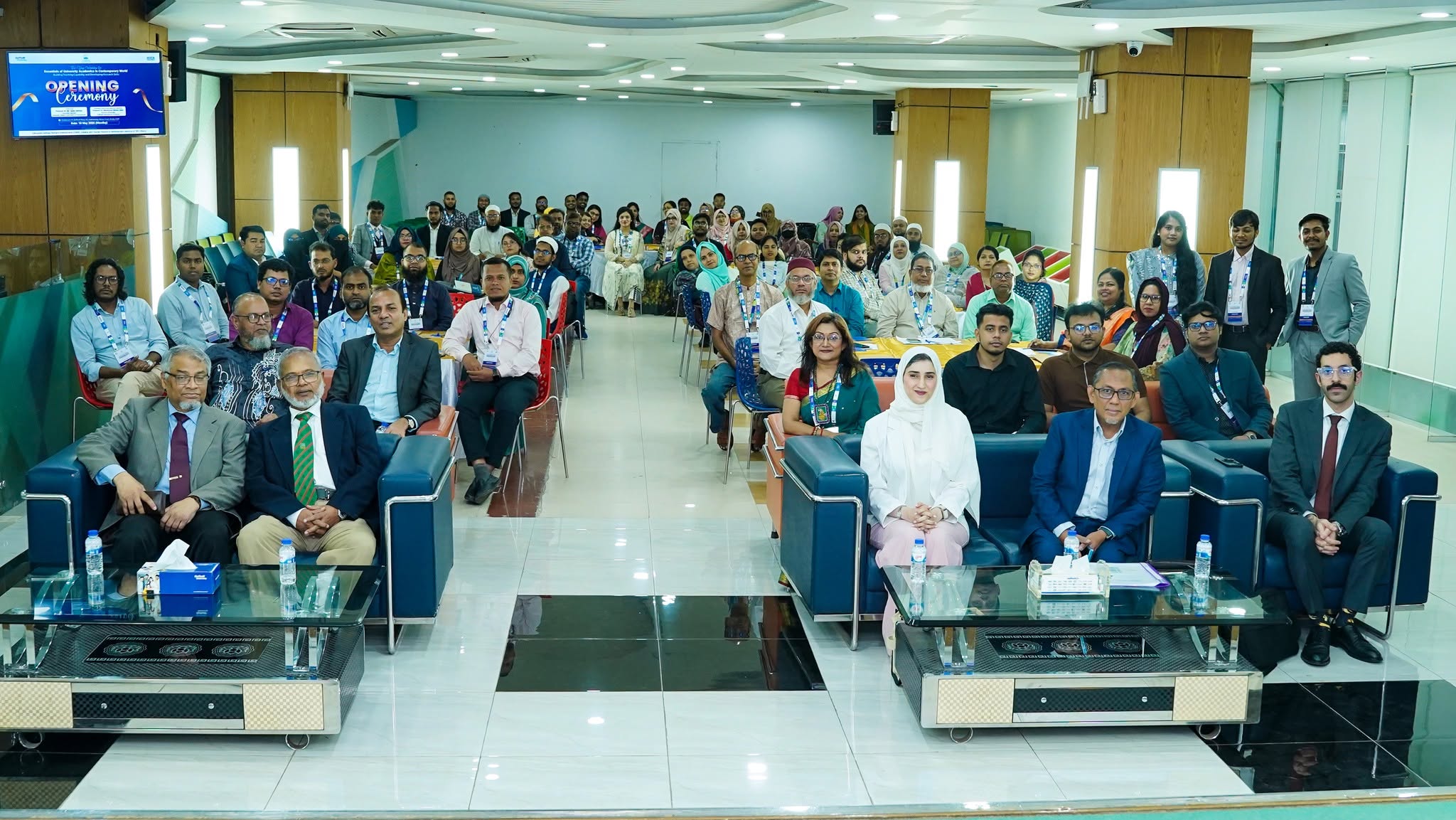 Essentials of University Academics in Contemporary World